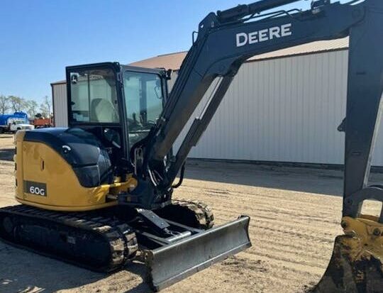 John Deere 60G – 2018
