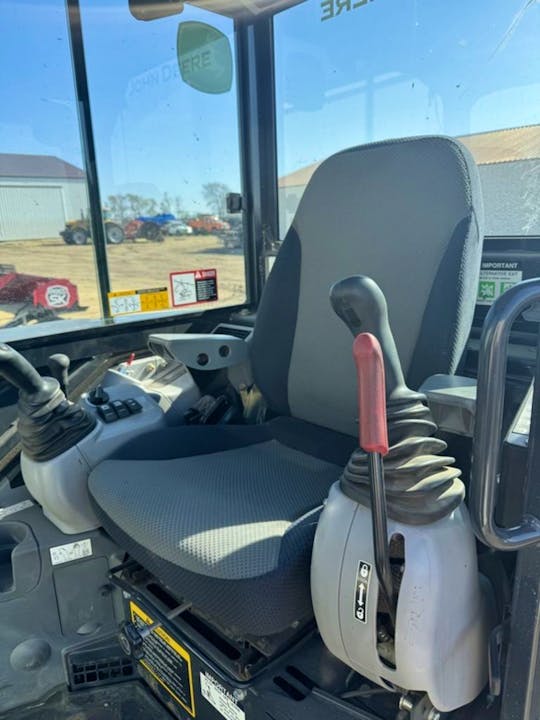 John Deere 60G – 2018