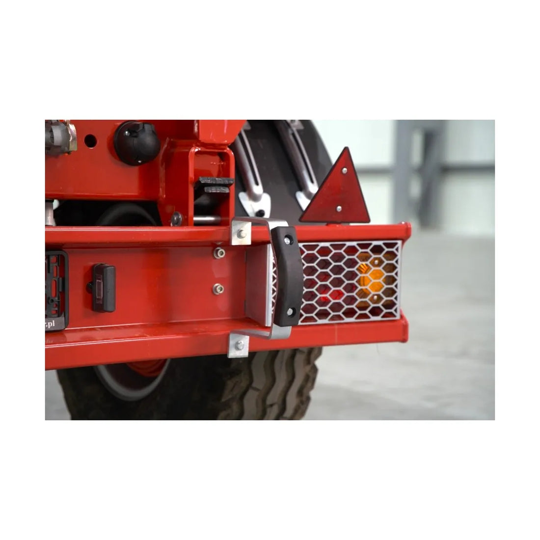 Rimorchio agricolo 2 assi 6T con cassone ribaltabile