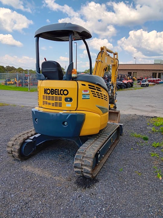 Kobelco SK35SR-6E / 2023