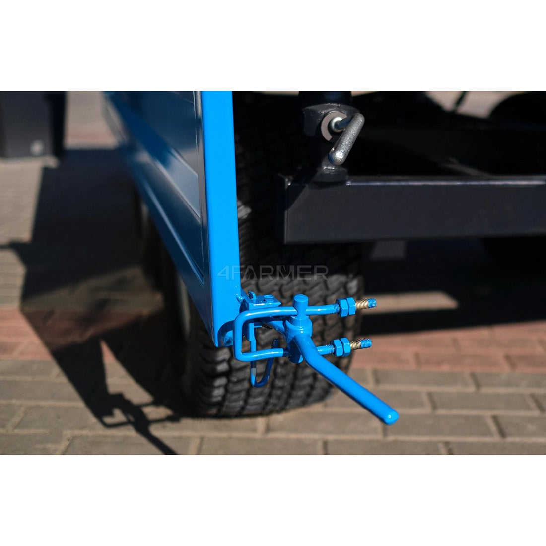 Rimorchio agricolo a due assi da 2,5 T