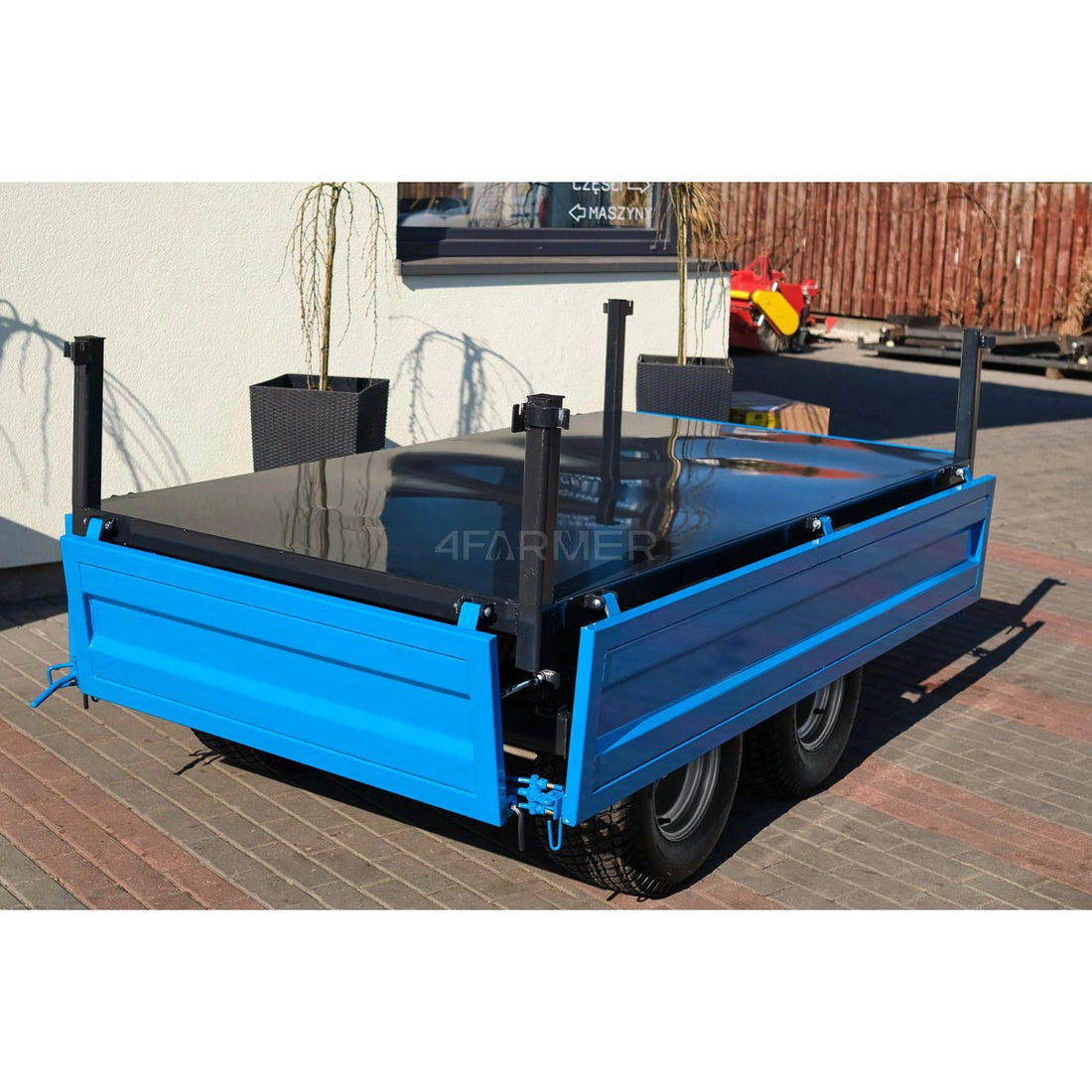 Rimorchio agricolo a due assi da 2,5 T