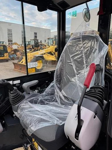 Hitachi ZX26U-6 / 2024