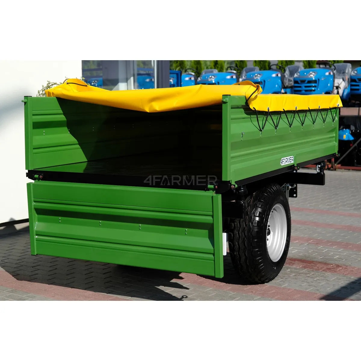 Rimorchio agricolo a un asse 2,5T con cassone ribaltabile + telo