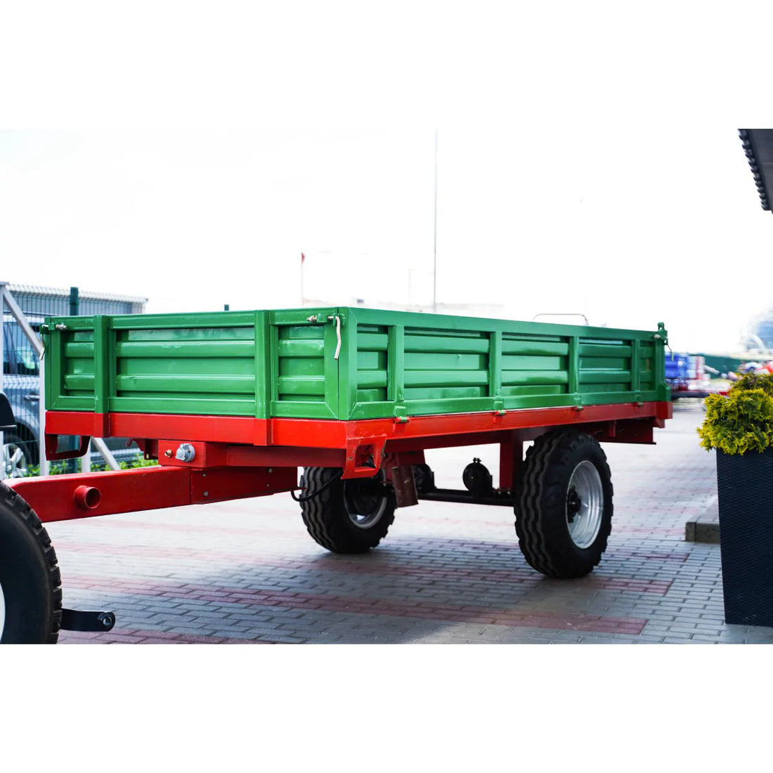 Rimorchio agricolo monocarrello 3T