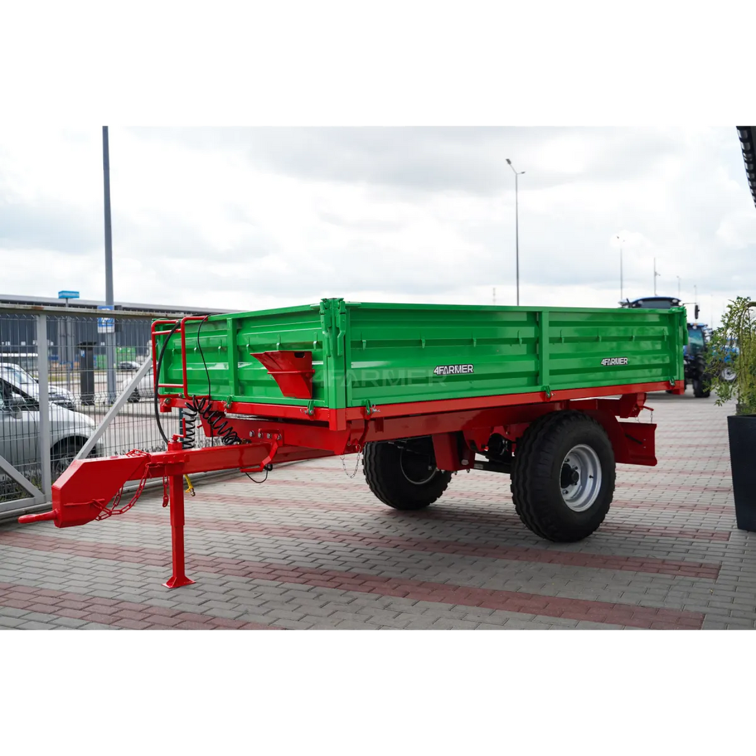 Rimorchio agricolo monoasse da 3,5 t con kiper