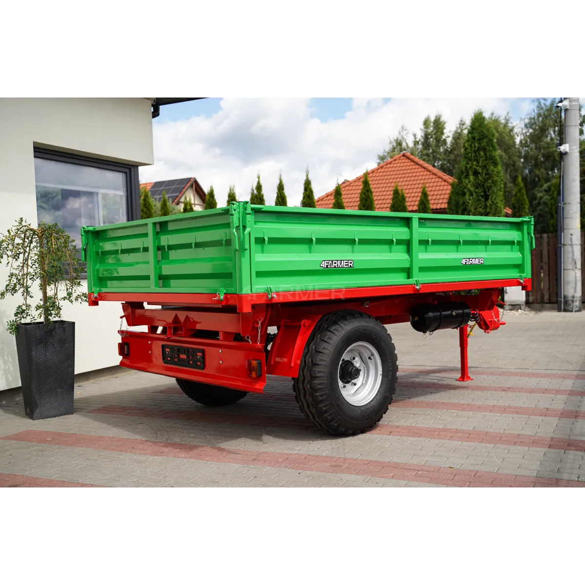 Rimorchio agricolo monoasse da 3,5 t con kiper