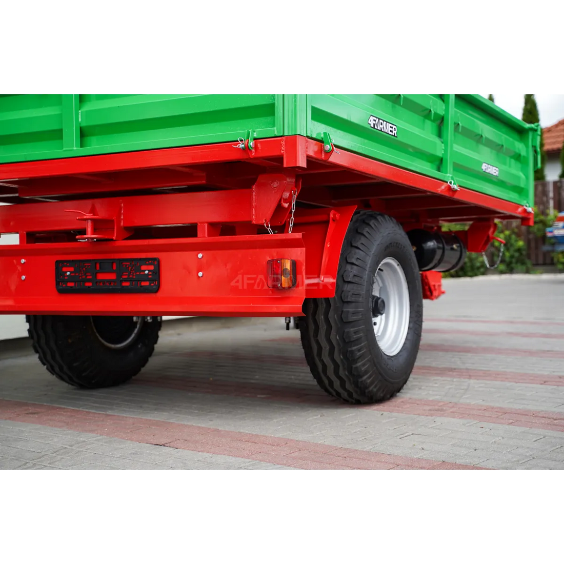 Rimorchio agricolo monoasse da 3,5 t con kiper