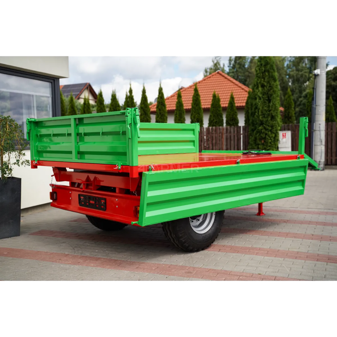 Rimorchio agricolo monoasse da 3,5 t con kiper