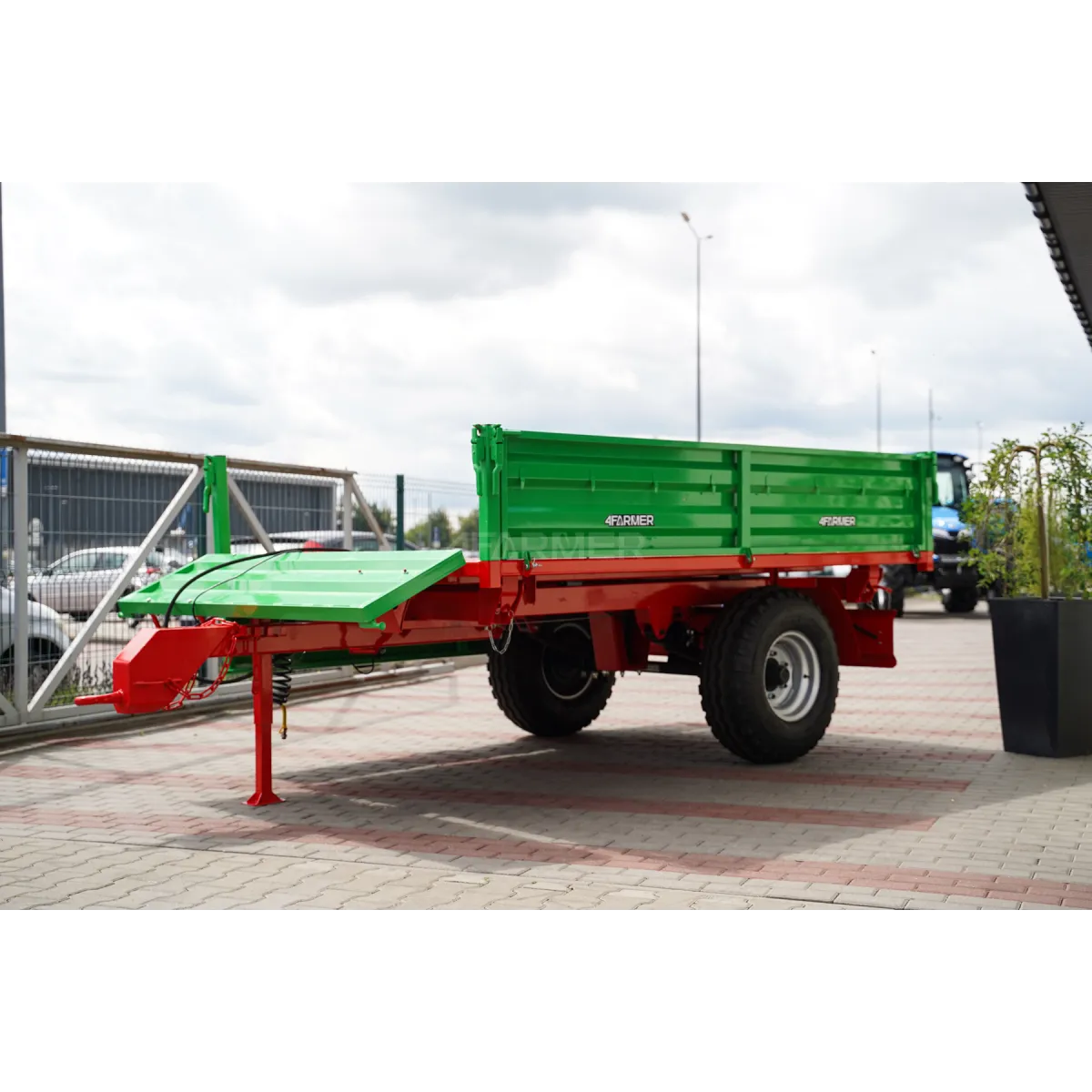 Rimorchio agricolo monoasse da 3,5 t con kiper
