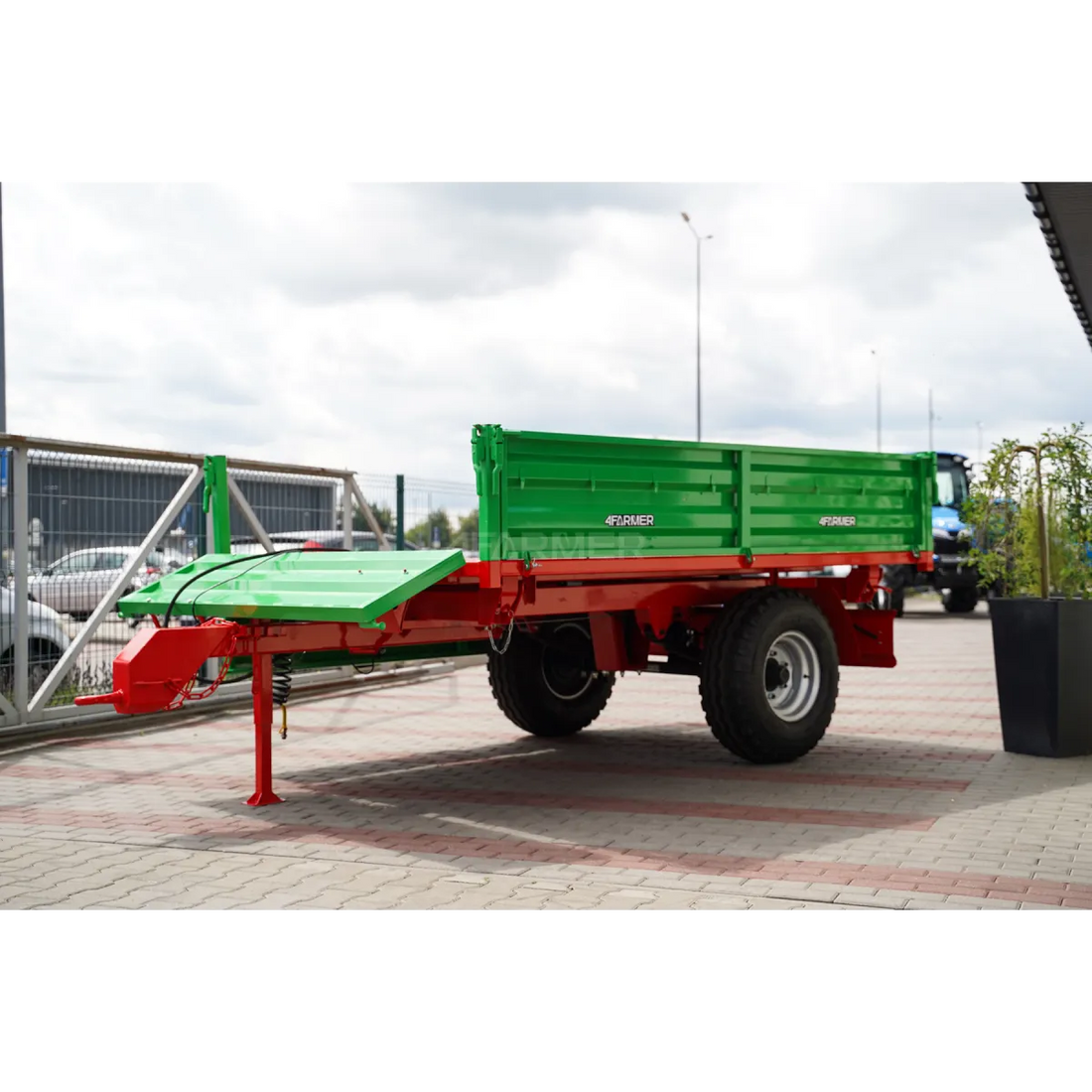 Rimorchio agricolo monoasse da 3,5 t con kiper