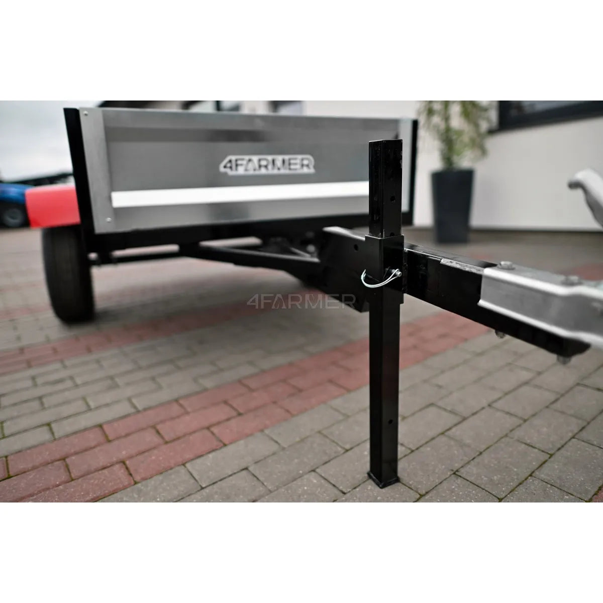 Rimorchio da giardino monoasse per trattoretta