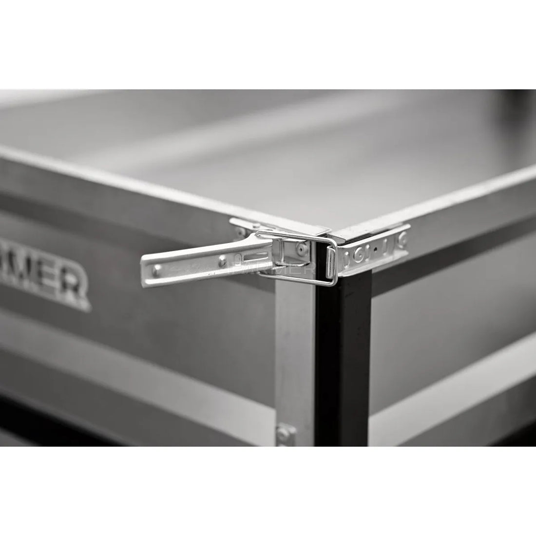 Rimorchio da giardino monoasse per trattoretta