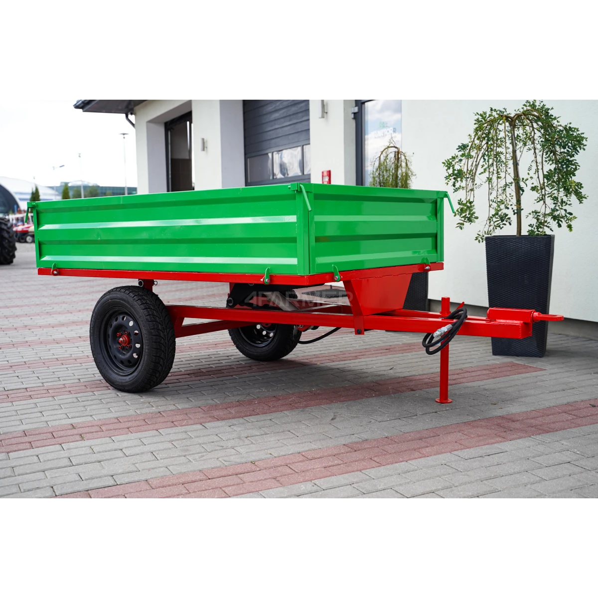 Rimorchio agricolo monocarrello 1T con ribaltabile